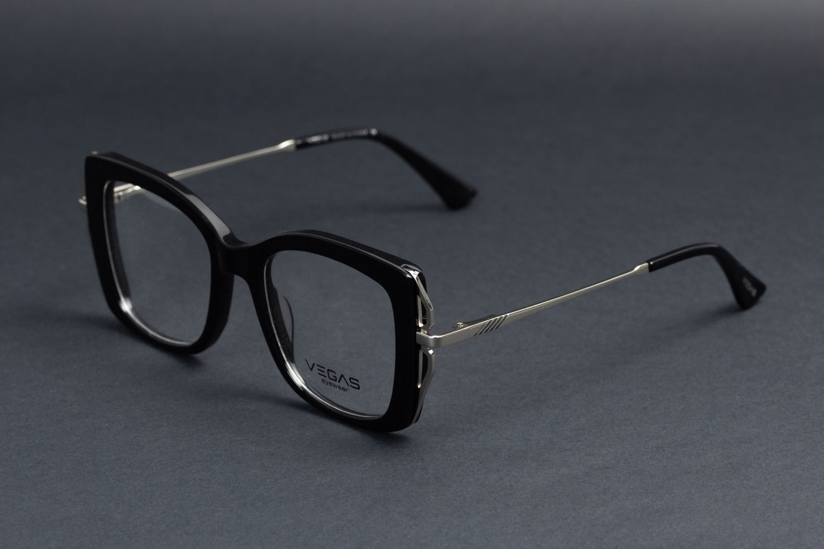 C1 | product-angle | Black