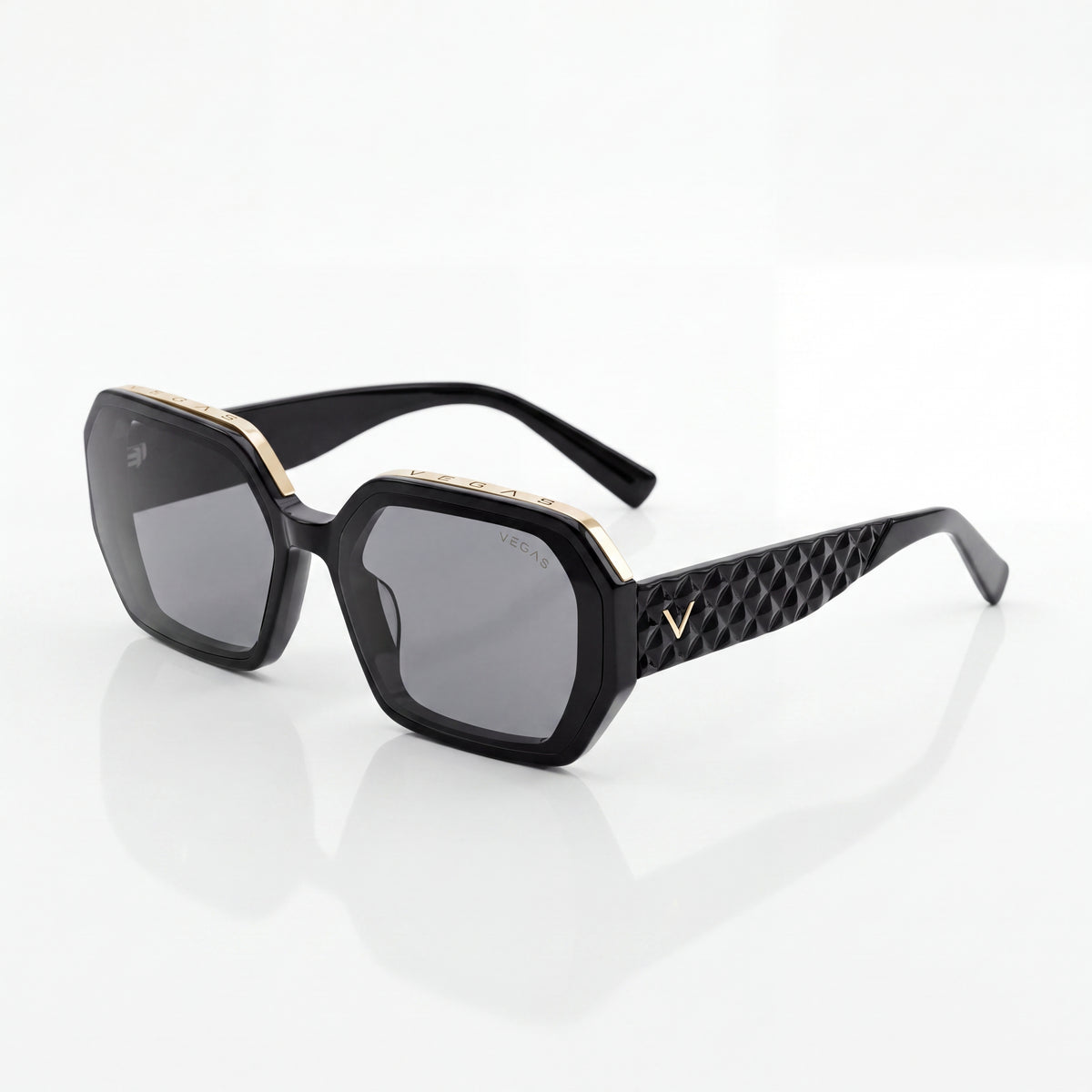 S-W-A-V6001 C1 | product-angle | Black
