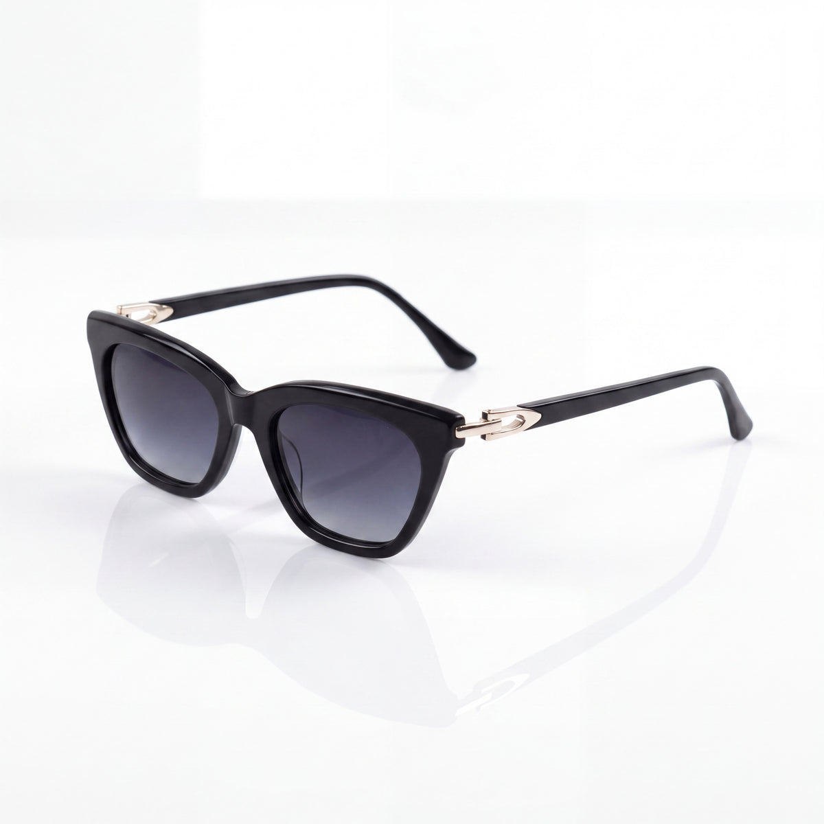 S-M-A-MQ6678A C1 | product-angle | Black
