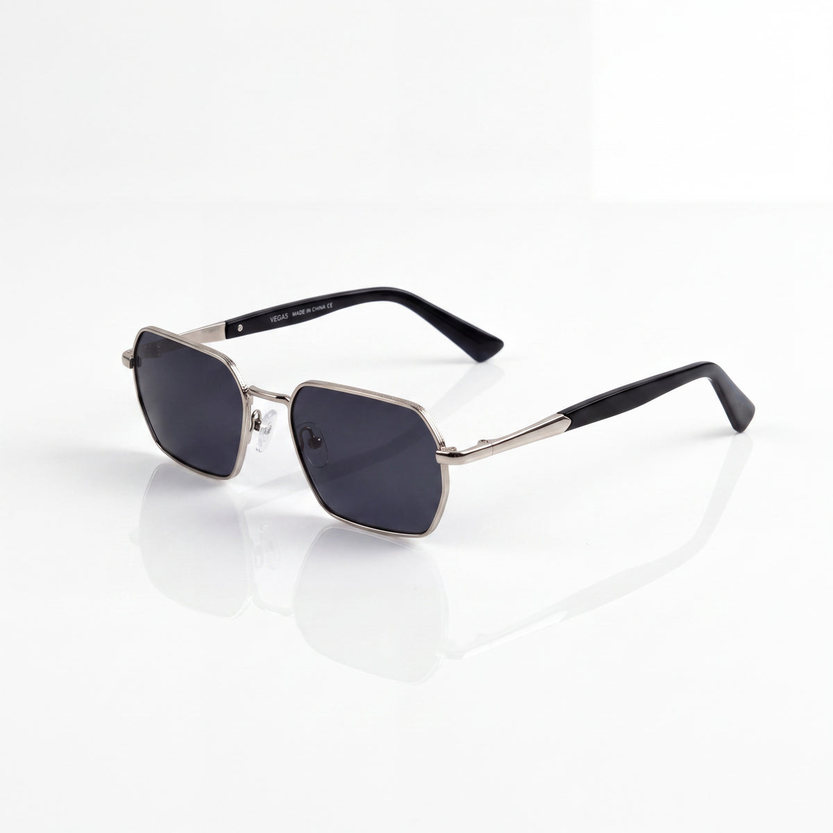 S-M-A-OLD25206S C3 | product-angle | Silver