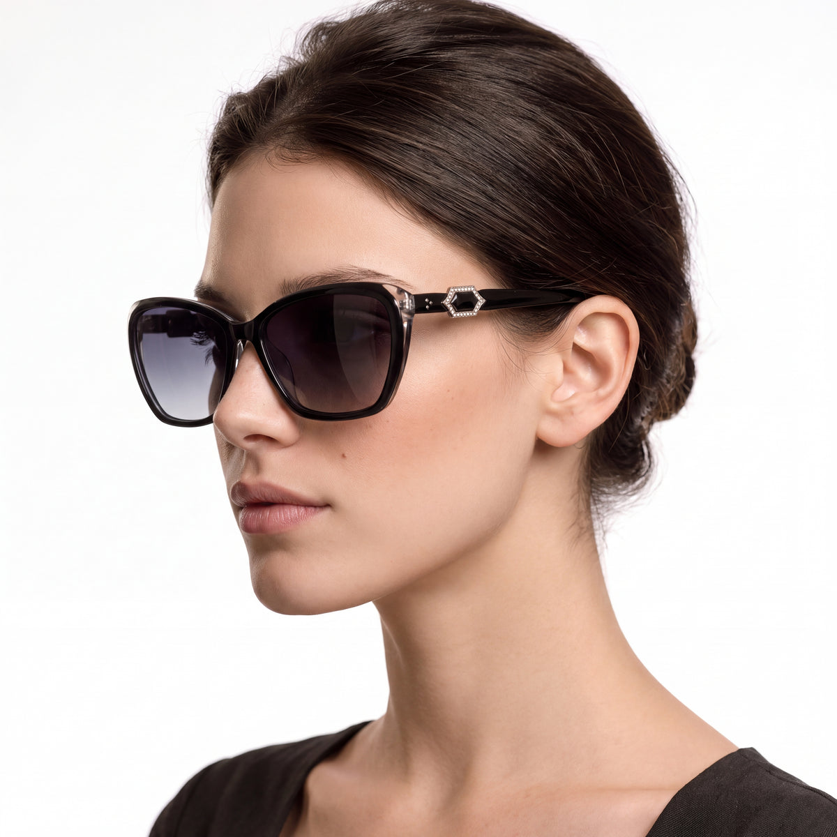 S-M-A-MQ6646A C1 | worn-side | Black