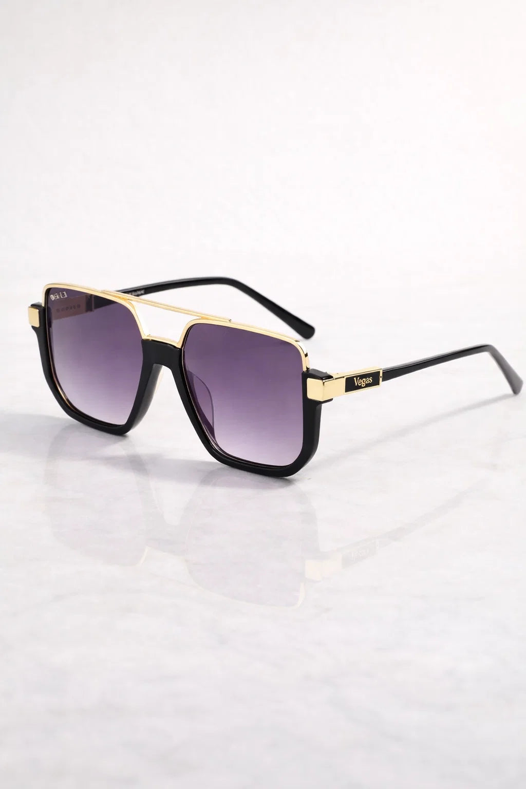 S-W-A-V2028 C5 | product-angle | Black